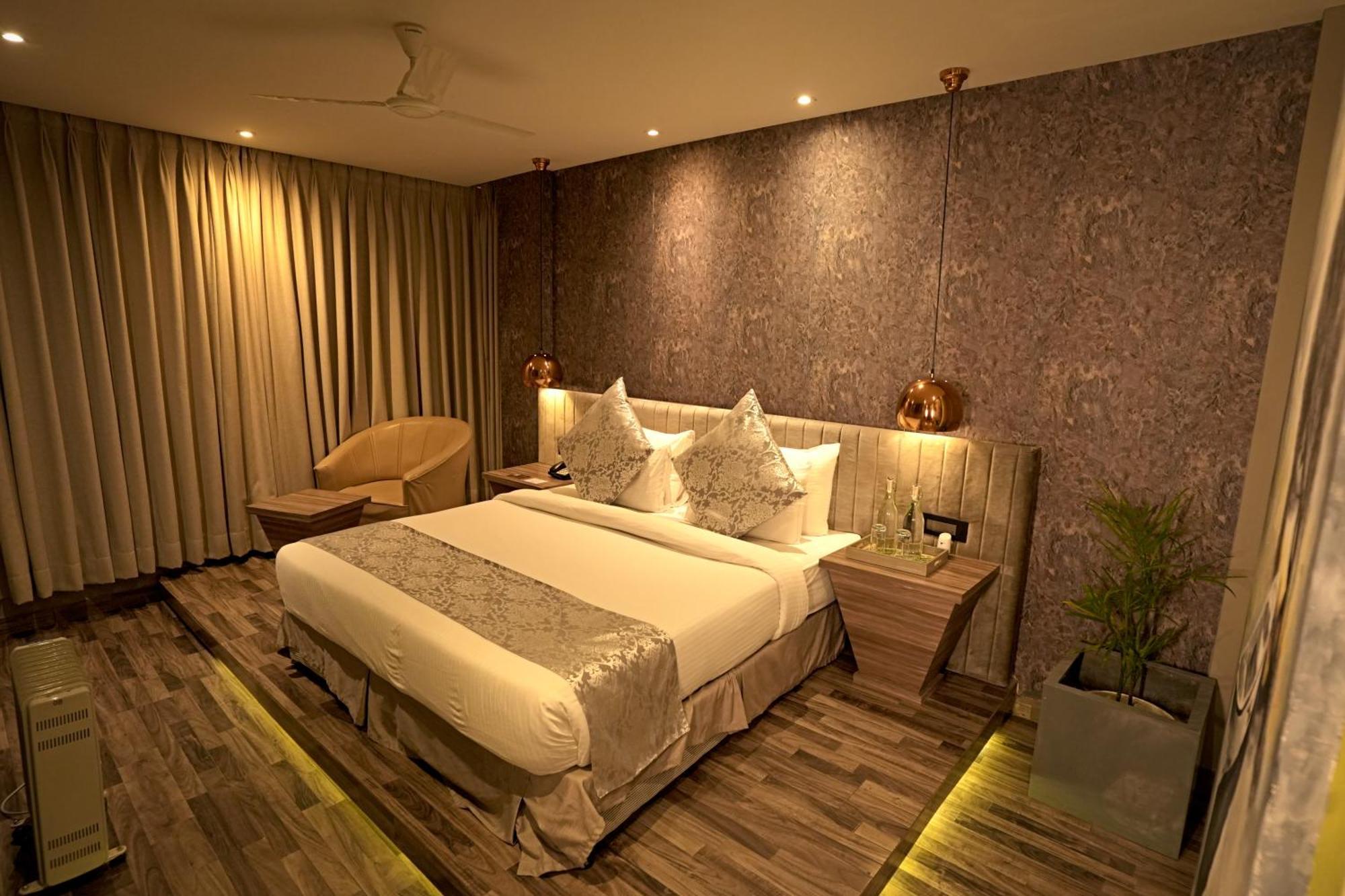 Sterling Palm Bliss - Rishikesh Hotel Ngoại thất bức ảnh